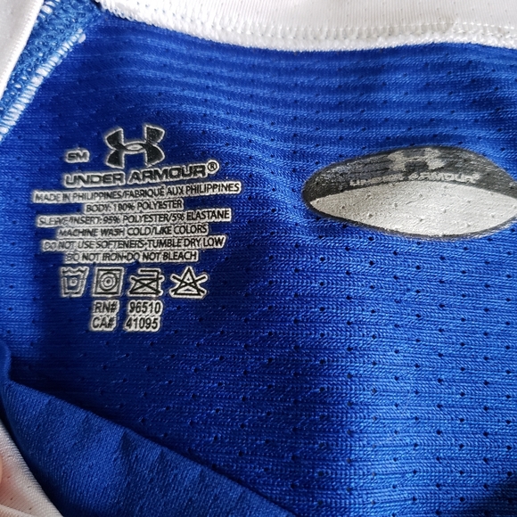 Under Armour Women's Soccer Breathable V-Neck Shirt/Jersey Size Small - Picture 4 of 5